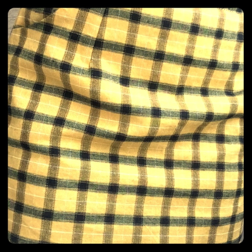 Yellow skirt